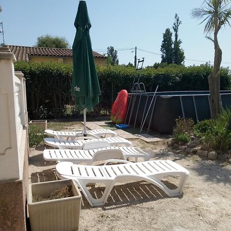 Aux Portes De Camargue Arles Exteriér fotografie